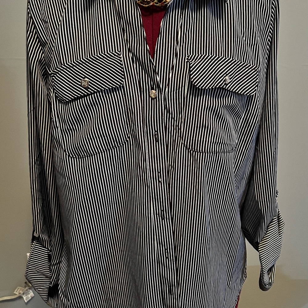 Adrienne Vittadini Women’s Black and White Pinstripe Shirt Business Blouse